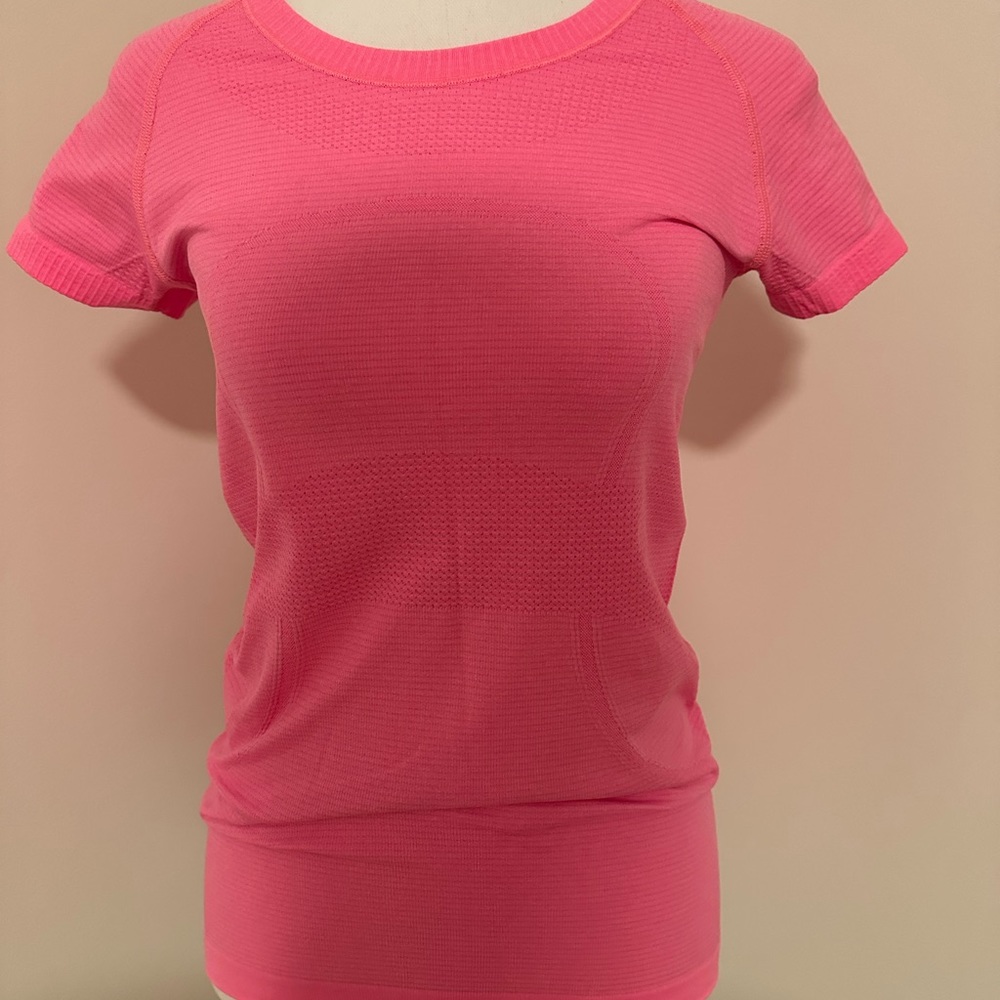 Swiftly Tech Short Sleeve Shirt 2.0